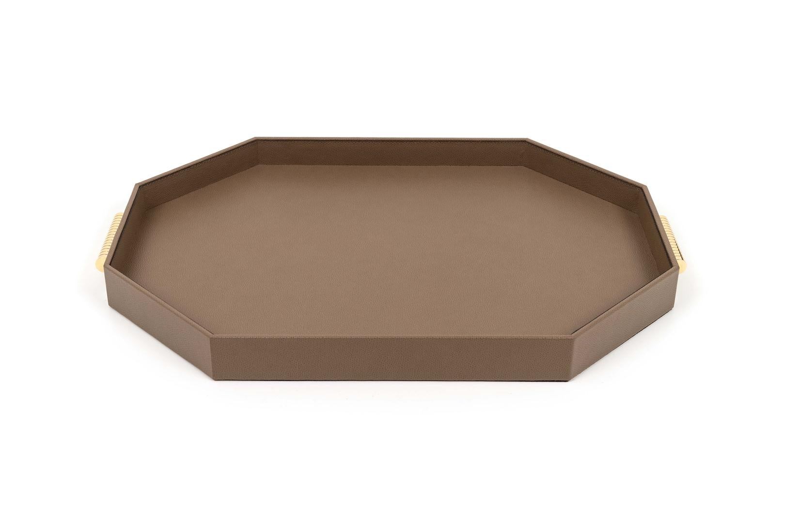 Pinetti Grace Tray | Wood base covered in leather with brass handles | Chrome or shiny gold finishing | Non-slip base for added functionality | Elegant and luxurious design | Home Decor and Serveware | 2Jour Concierge, your luxury lifestyle shop