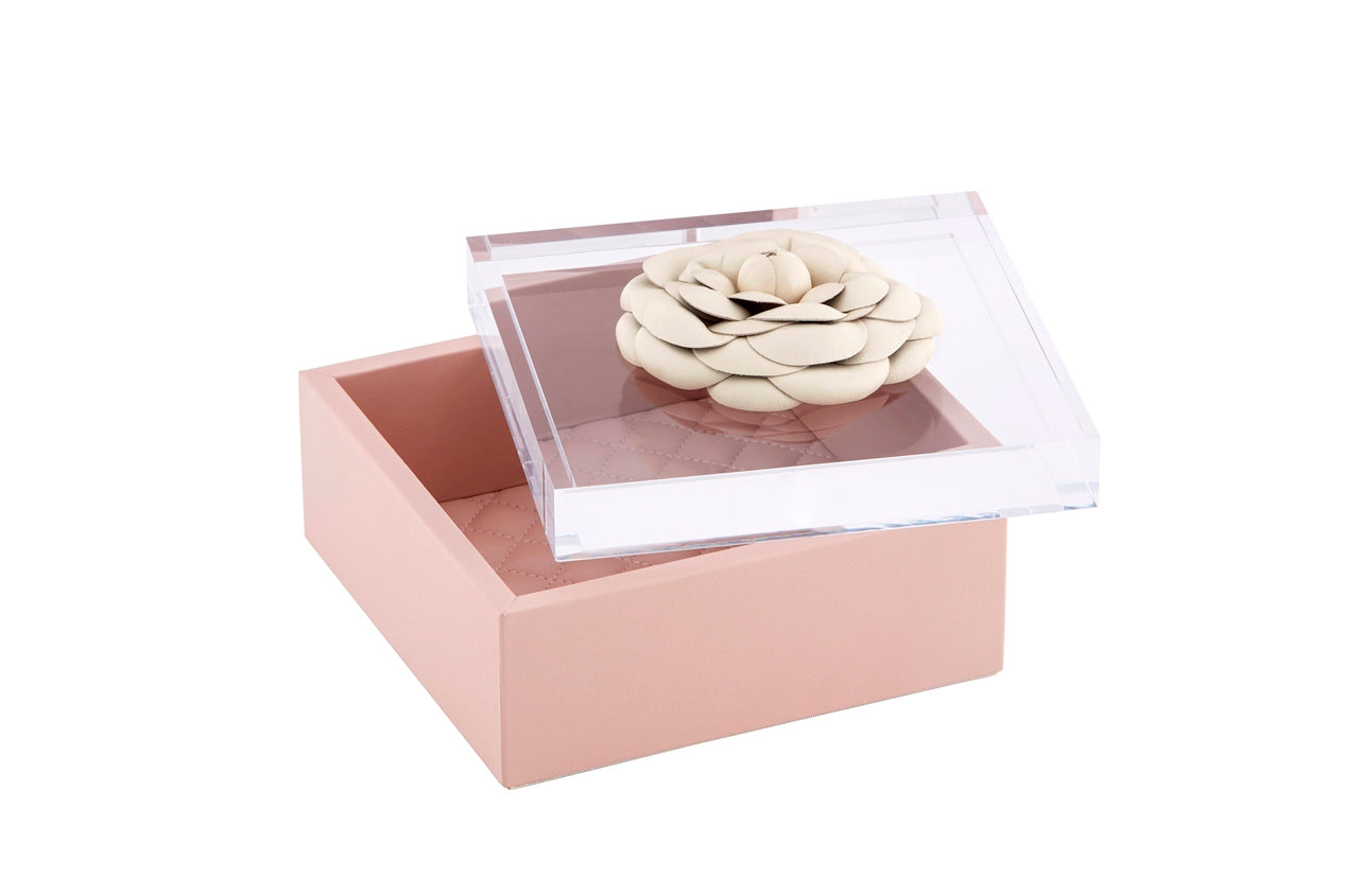 Boîte à bijoux Fleur Camélia : cuir, couvercle en acrylique, doublure matelassée à losanges, carrée