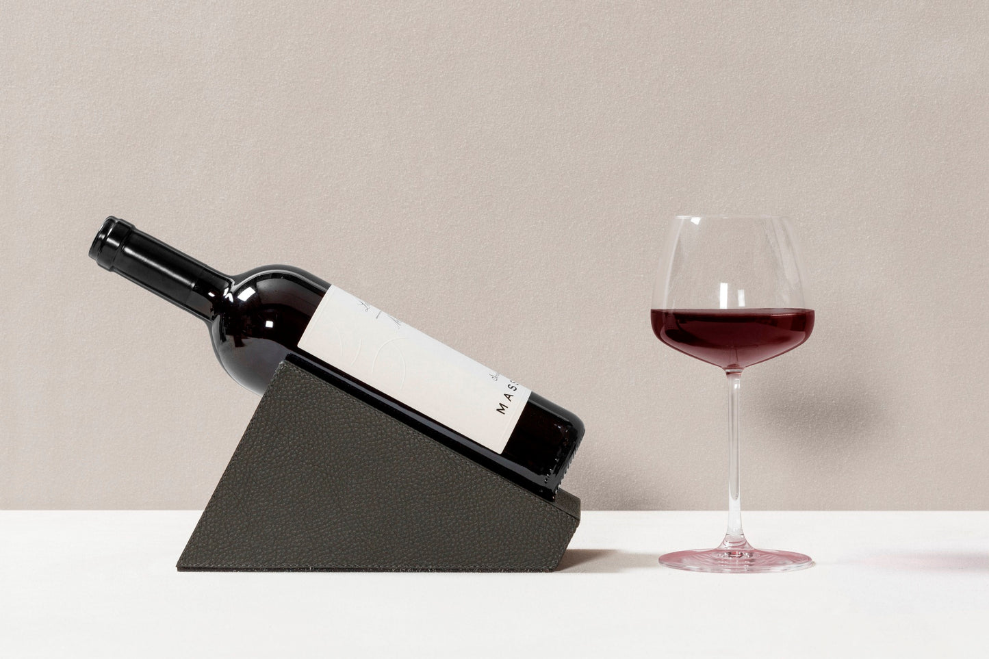 Giobagnara Supertuscan Leather-Covered Wood Wine Bottle Holder | Luxury Bar Accessories, Elegant Wine Holders & Gift Items | 2Jour Concierge, #1 luxury high-end gift & lifestyle shop
