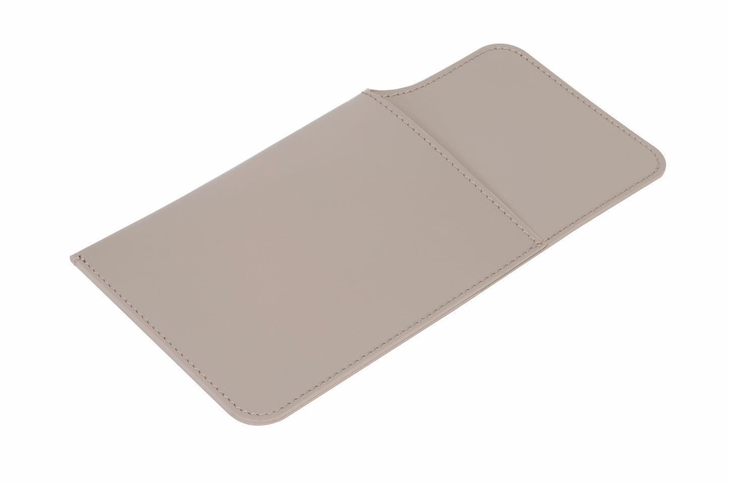 Rudi Ale | Single Cutlery Holder: Regenerated leather with smooth, matte finish, ideal for placing individual cutlery sets | Serveware & Hospitality / Napkin + Cutlery Holders | 2Jour Concierge, your luxury lifestyle shop