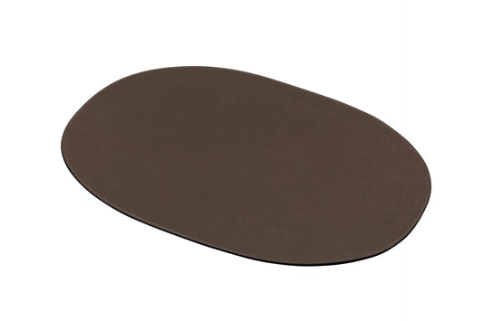 Giobagnara | Placemat Oval: All-leather oval placemat with stitching and size options | Serveware + Hospitality / Placemats & Underplates | 2Jour Concierge, your luxury lifestyle shop | premium leather placemats for expensive interiors, dining tables, hospitality settings, and curated table compositions