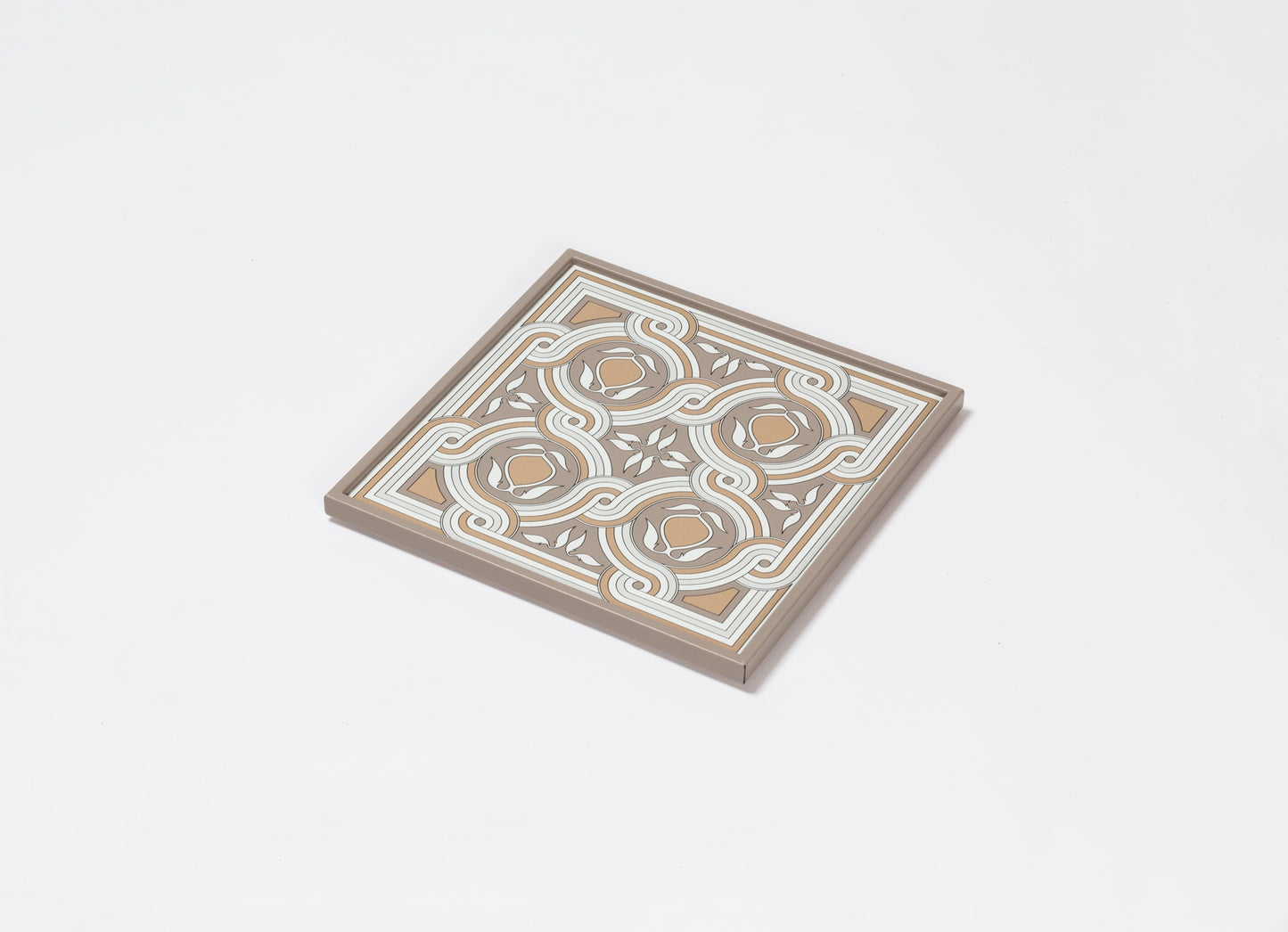 San Marco Tray N.1 by Giobagnara | Leather-covered wood structure with a graphic pattern inspired by a decoration on the left side facade of the Basilica di San Marco in Venice | San Marco Collection | Combines historic legacy with modernity, celebrating Venice's artistic and cultural heritage | Home Decor and Serveware | 2Jour Concierge, your luxury lifestyle shop