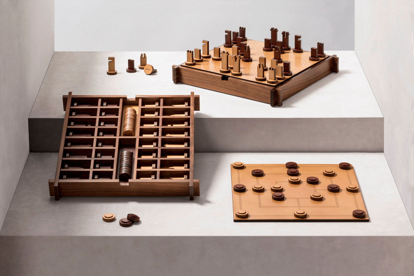 Giobagnara Structura Triple Game Box (Chess, Draughts, Muehle) | Luxury Board Games, Family Games, Classic Games & Gift Games | 2Jour Concierge, #1 luxury high-end gift & lifestyle shop