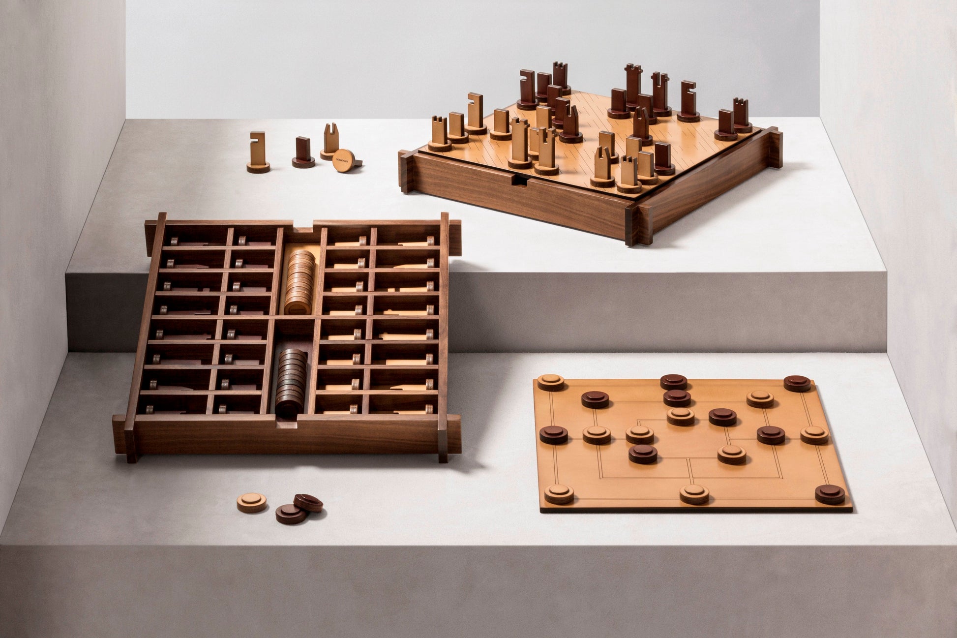 Giobagnara Structura Triple Game Box (Chess, Draughts, Muehle) | Luxury Board Games, Family Games, Classic Games & Gift Games | 2Jour Concierge, #1 luxury high-end gift & lifestyle shop