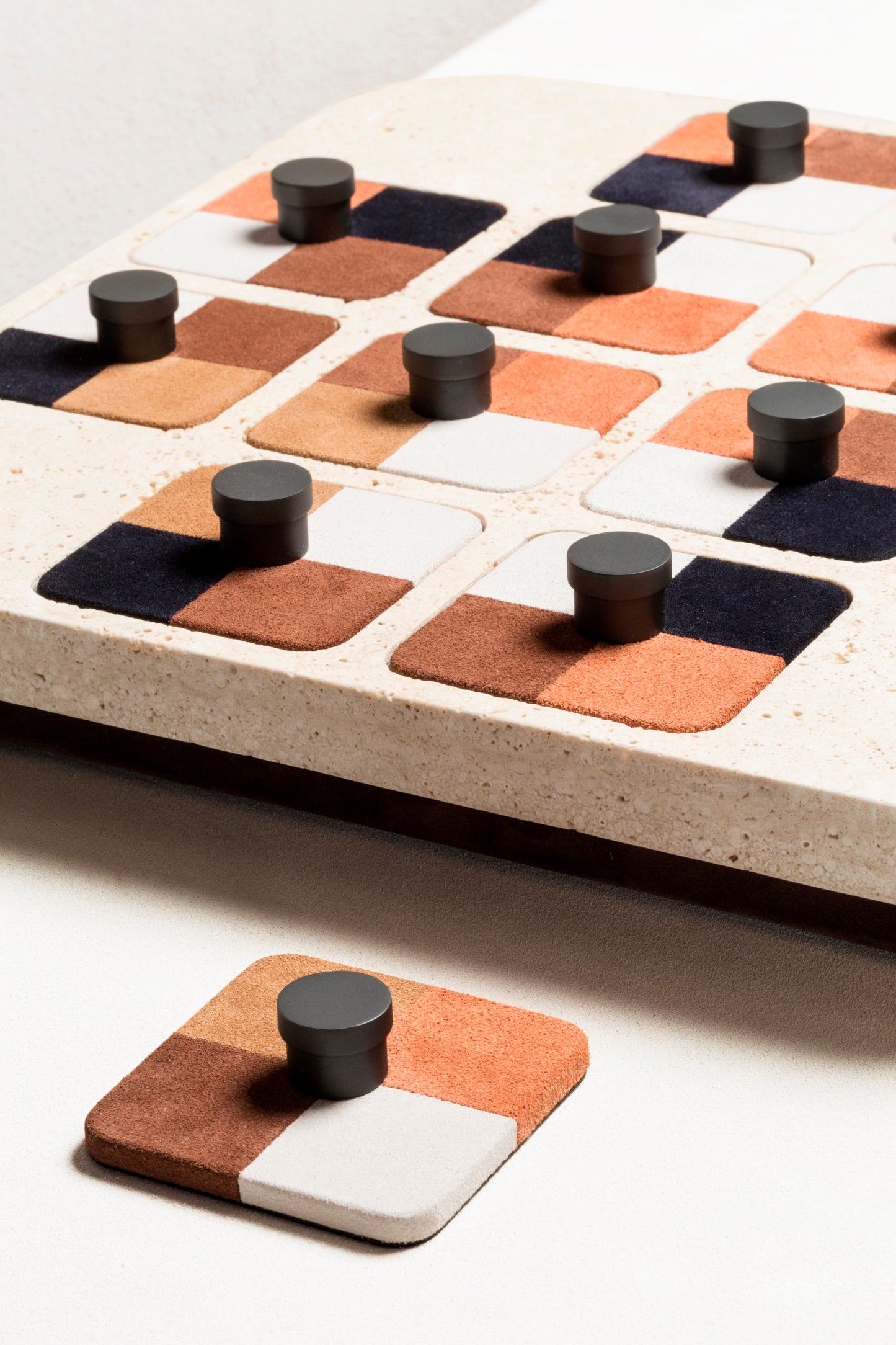 Giobagnara Delos Matching Color Game Set | Luxury Board Games, Family Games, Classic Games & Gift Games | 2Jour Concierge, #1 luxury high-end gift & lifestyle shop