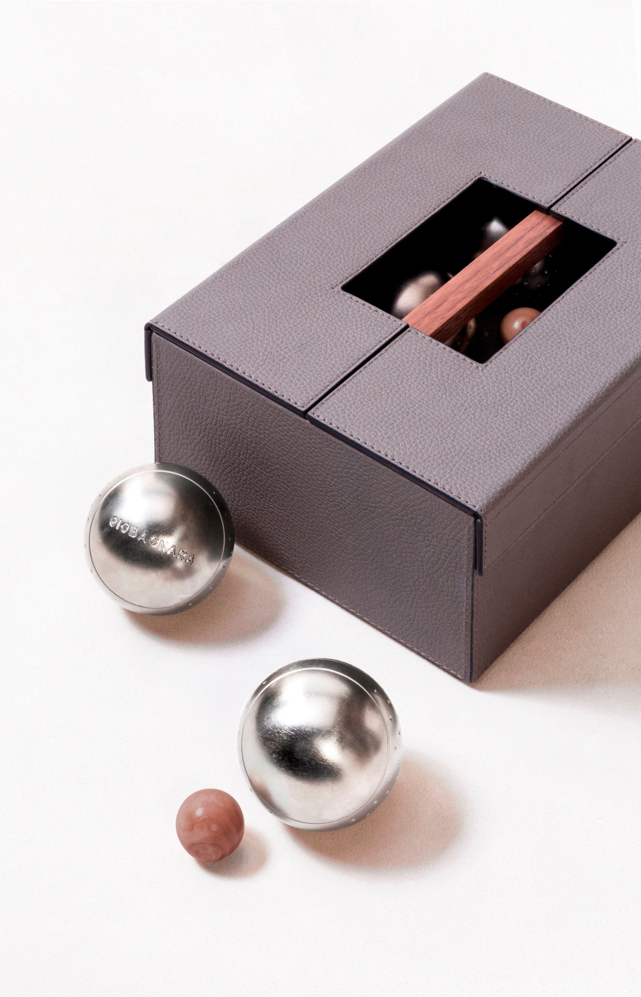 Giobagnara Bocce Game Set | Luxury Outdoor Games, Classic Leisure Sports & Gift Games | 2Jour Concierge, #1 luxury high-end gift & lifestyle shop
