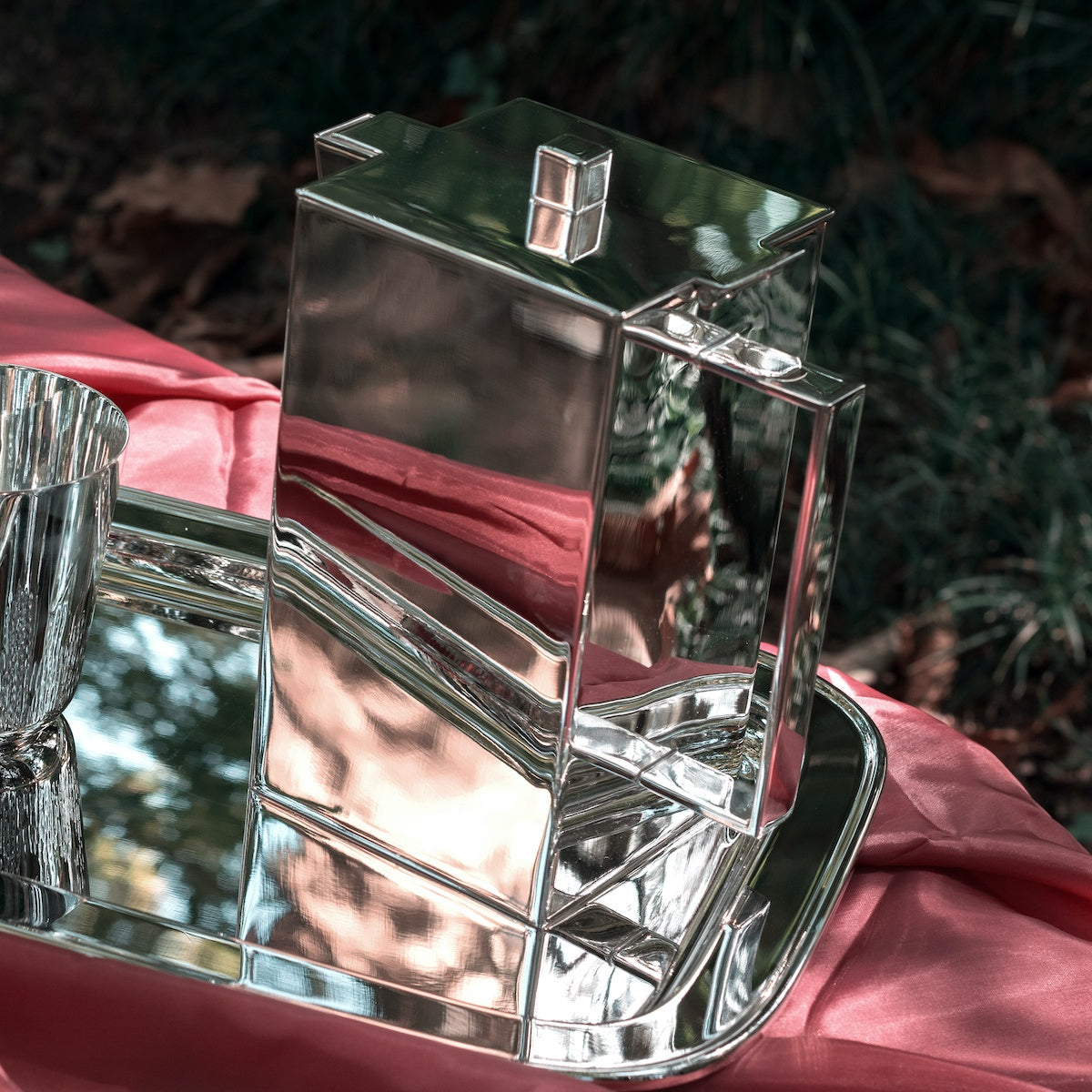 Gaia Silver-Plated Metal Pitcher with Smooth and Shiny Surface