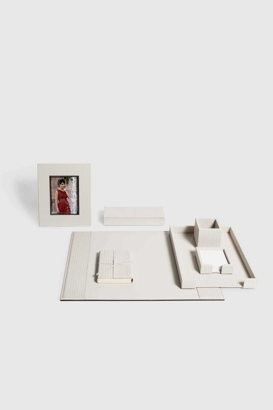 Firenze leather-covered desk set | Pinetti