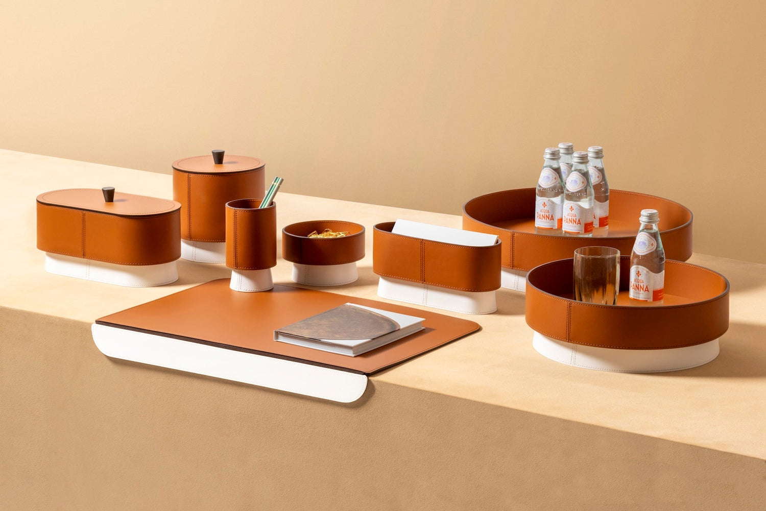 Zenit Desk Set | RUDI