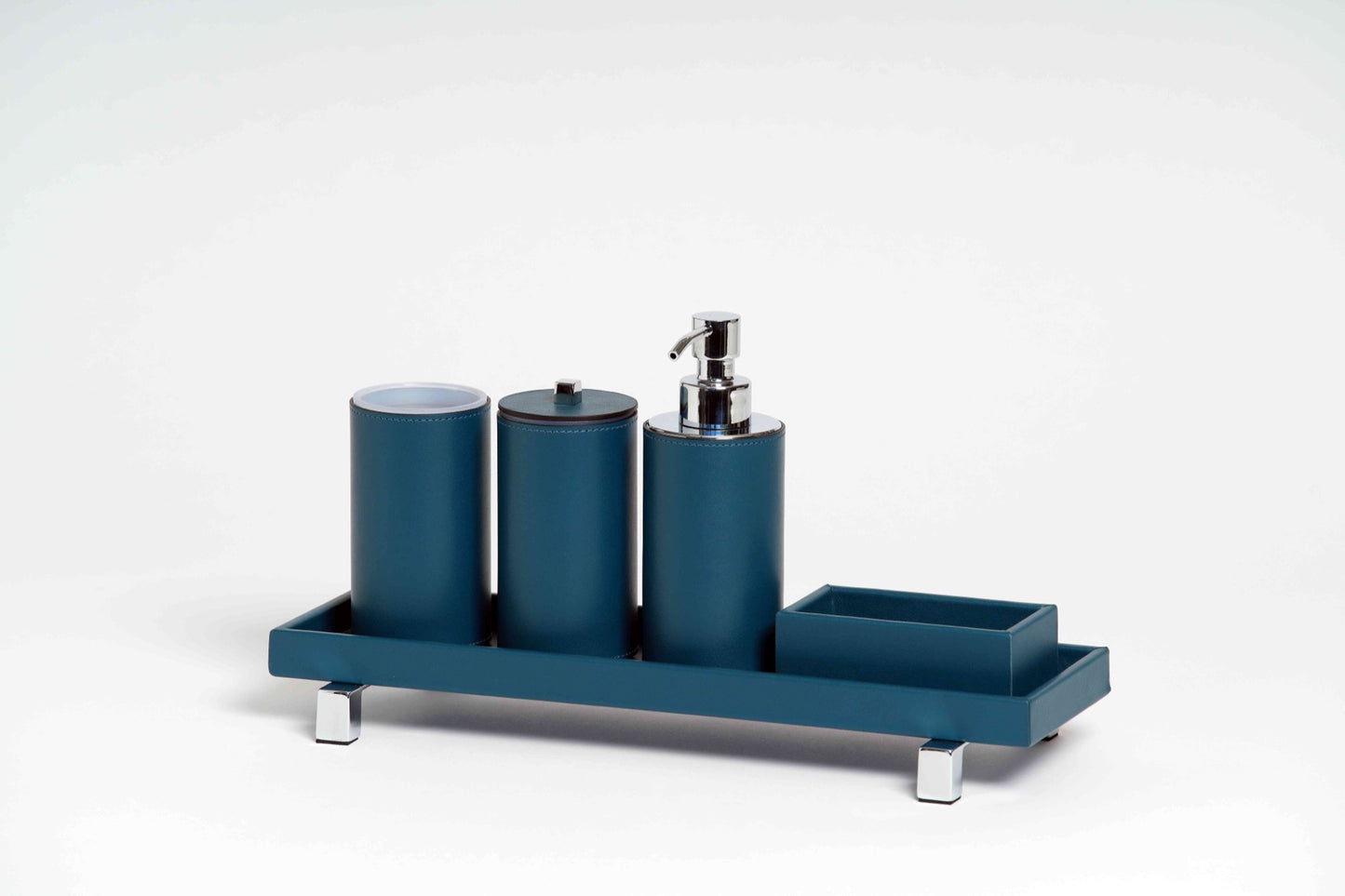 Pinetti | Poseidon Leather-Covered Soap Dispenser: Leather soap dispenser in square and round formats, chrome or shiny gold | Bathroom | 2Jour Concierge, your luxury lifestyle shop | luxury soap dispenser, leather bathroom accessory, Pinetti bathroom set, Poseidon collection, Italian luxury bathroom, designer soap dispenser, chrome gold bathroom accessories, premium vanity accessory