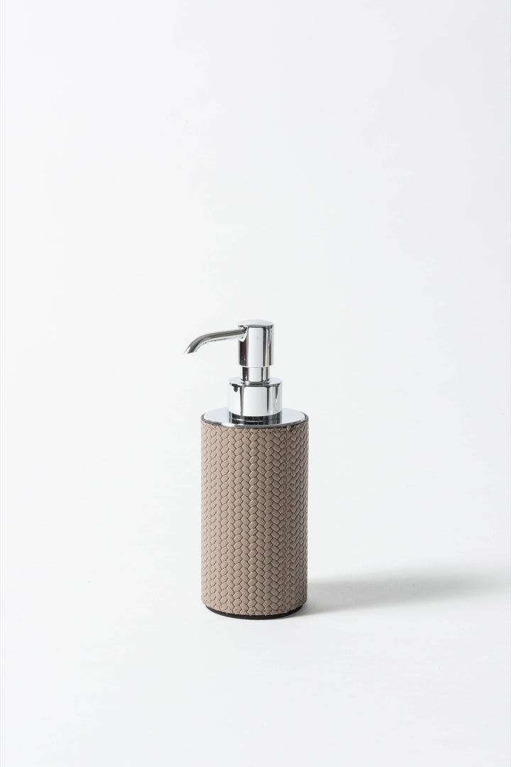 Pinetti | Poseidon Leather-Covered Soap Dispenser: Leather soap dispenser in square and round formats, chrome or shiny gold | Bathroom | 2Jour Concierge, your luxury lifestyle shop | luxury soap dispenser, leather bathroom accessory, Pinetti bathroom set, Poseidon collection, Italian luxury bathroom, designer soap dispenser, chrome gold bathroom accessories, premium vanity accessory