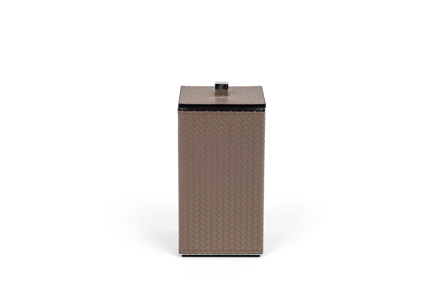 Pinetti | Poseidon Leather-Covered Box with Lid: Leather box with lid in square and round formats, chrome or shiny gold | Bathroom | 2Jour Concierge, your luxury lifestyle shop | luxury bathroom box, leather box with lid, Pinetti bathroom set, Poseidon collection, Italian luxury bathroom, designer vanity box, chrome gold bathroom accessories, premium bathroom organiser