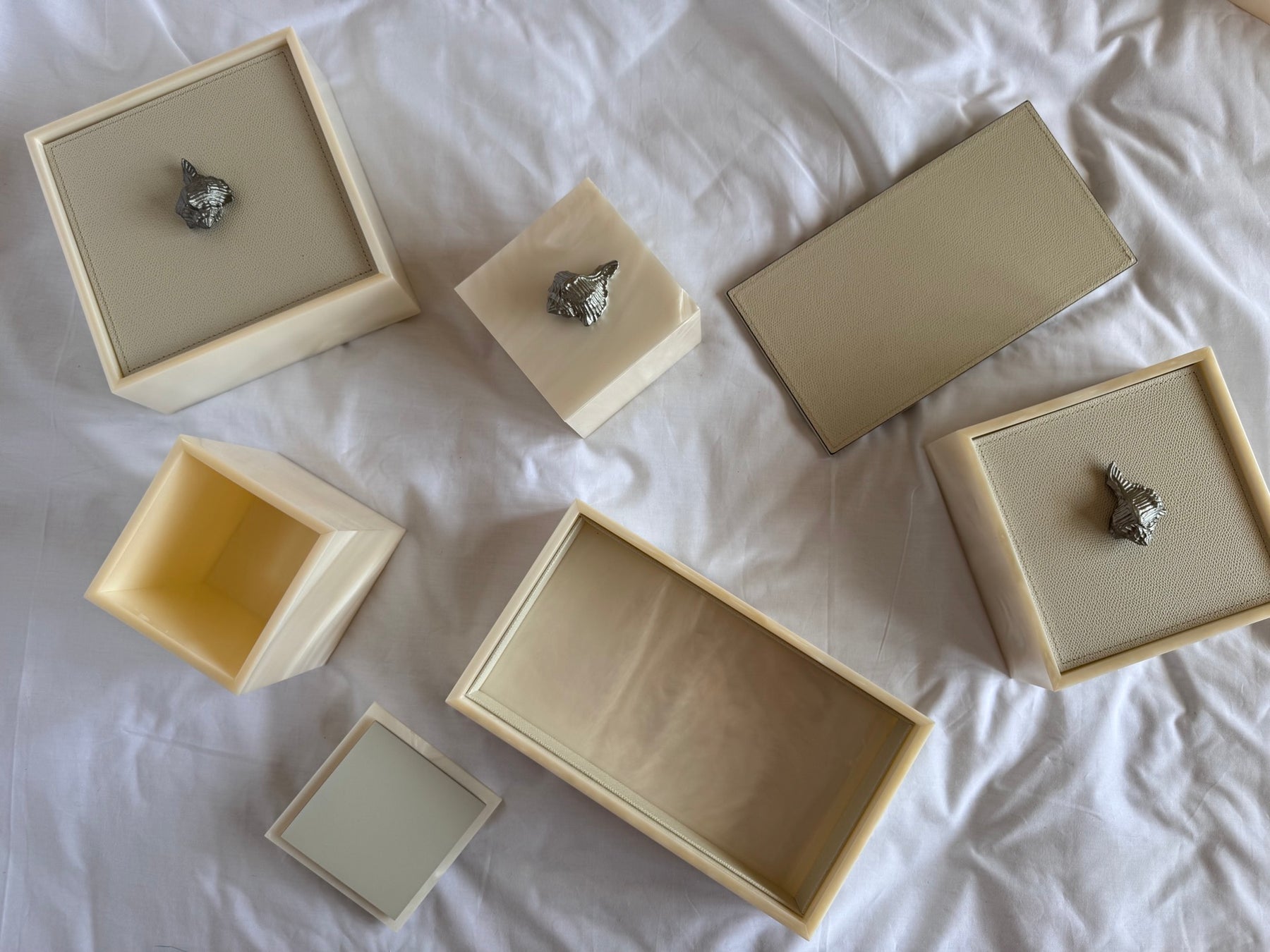 00.1662 00.1663 C1.1673 C1.1674 C1.1675 PINETTI Bea box - cream chrome 027 cream