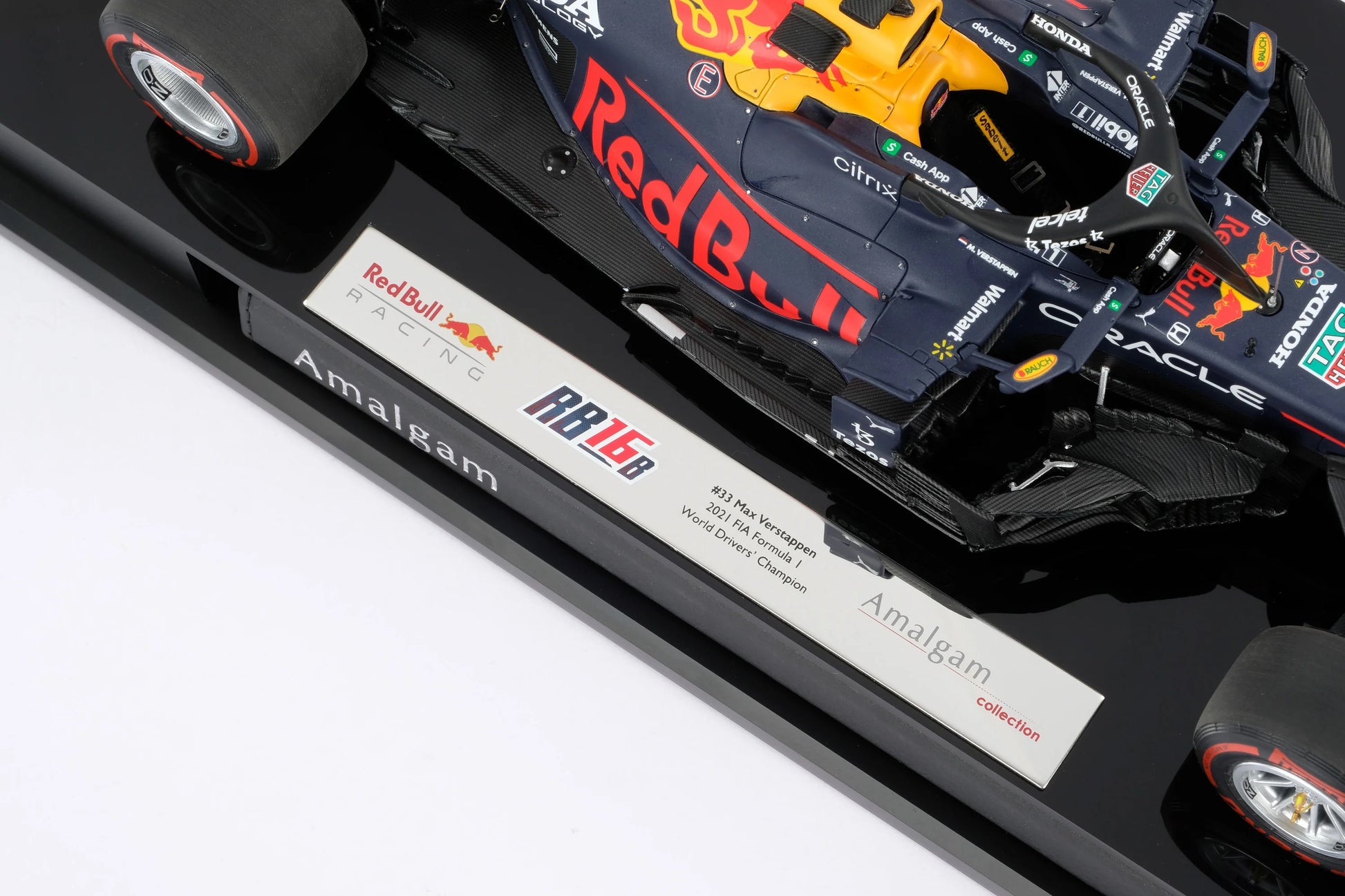 Amalgam Collection Red Bull Racing Honda Rb16b (Max Verstappen 2021 Abu Dhabi Grand Prix) 1:18 scale Model Car | 2JOUR CONCIERGE #1 luxury high-end gift & lifestyle shop