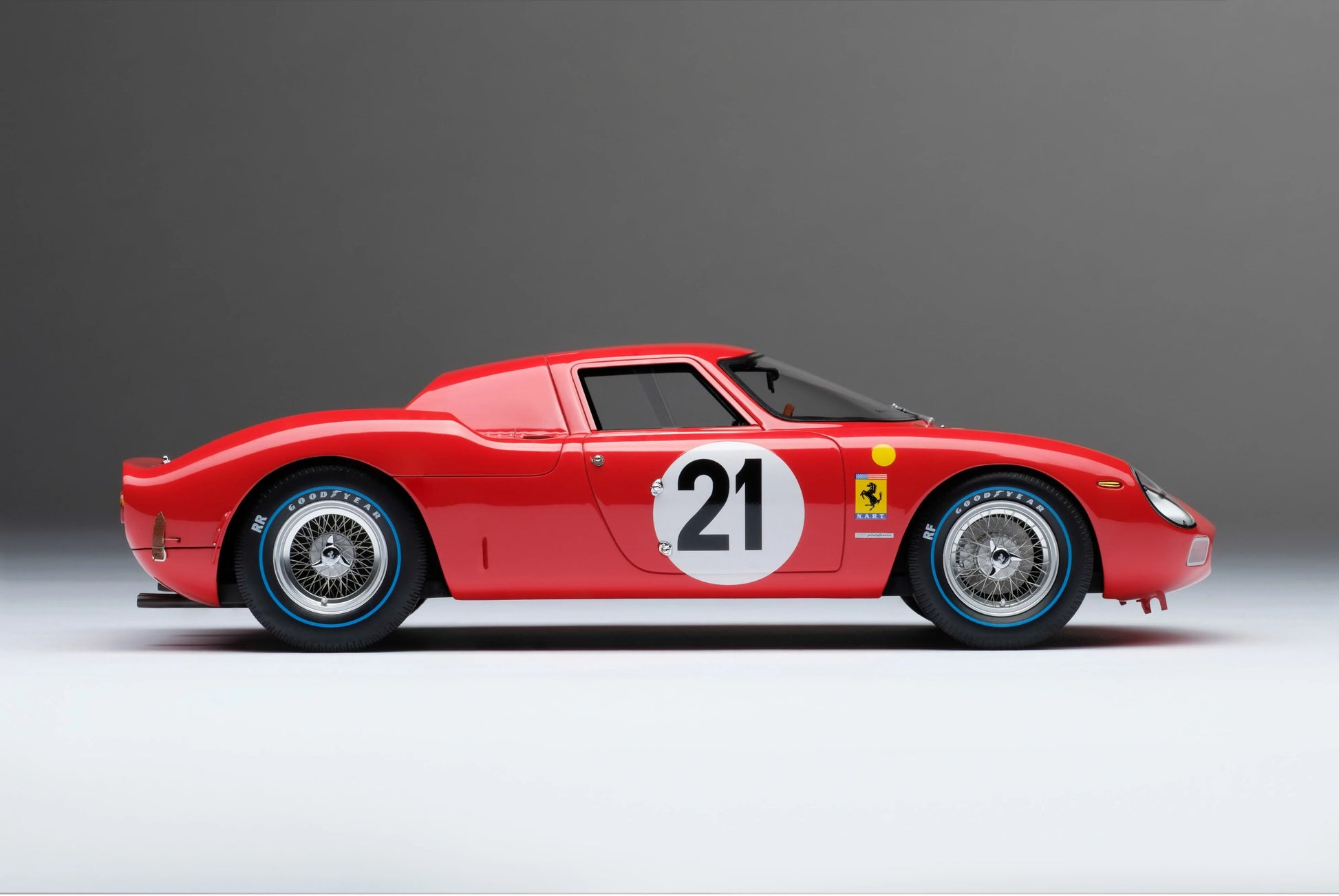 Amalgam Collection Ferrari 250 LM 1965 Le Mans Winner 1:18 Model Car | Detailed Collector's Edition, Precise Replica of Le Mans Champion | 2Jour Concierge, #1 luxury high-end gift & lifestyle shop