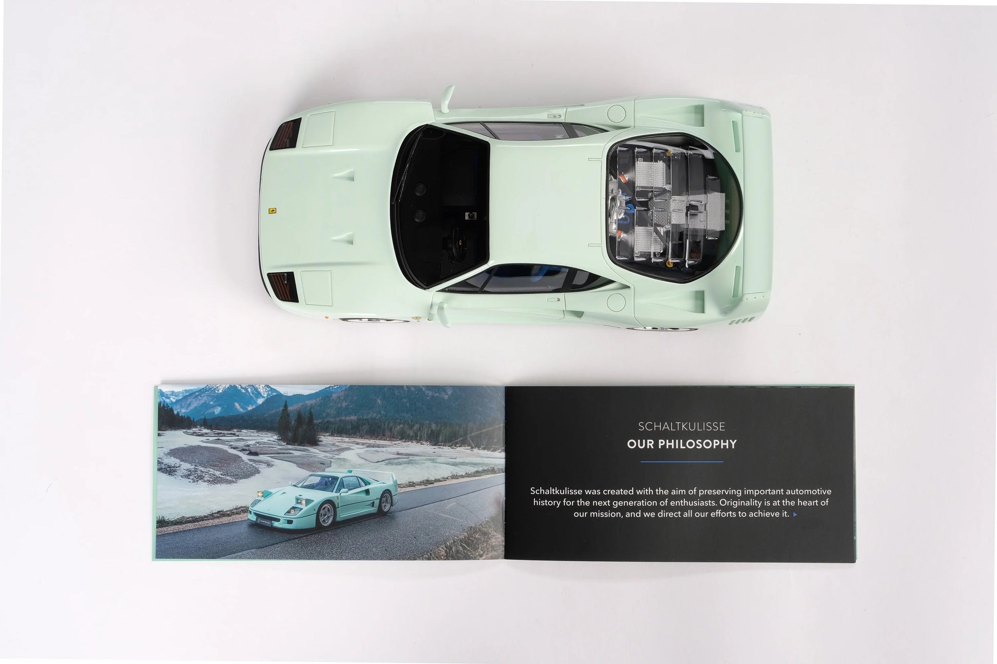 Amalgam Collection Ferrari F40 Verde Pallido 1:18 Model Car | Exquisite Replica, Highly Detailed Collector's Item | Explore a Range of Luxury Collectibles at 2Jour Concierge, #1 luxury high-end gift & lifestyle shop