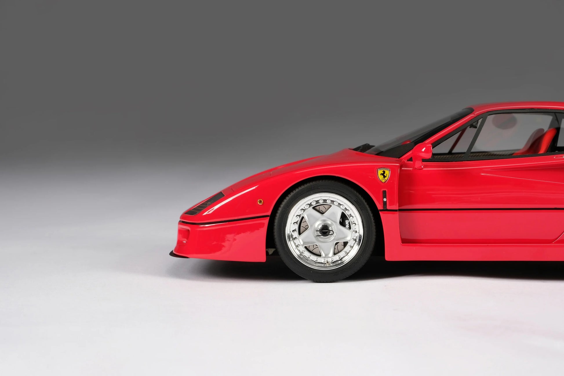 Amalgam Collection Ferrari F40 1:18 Model Car | Exquisite Replica, Highly Detailed Collector's Item | Explore a Range of Luxury Collectibles at 2Jour Concierge, #1 luxury high-end gift & lifestyle shop