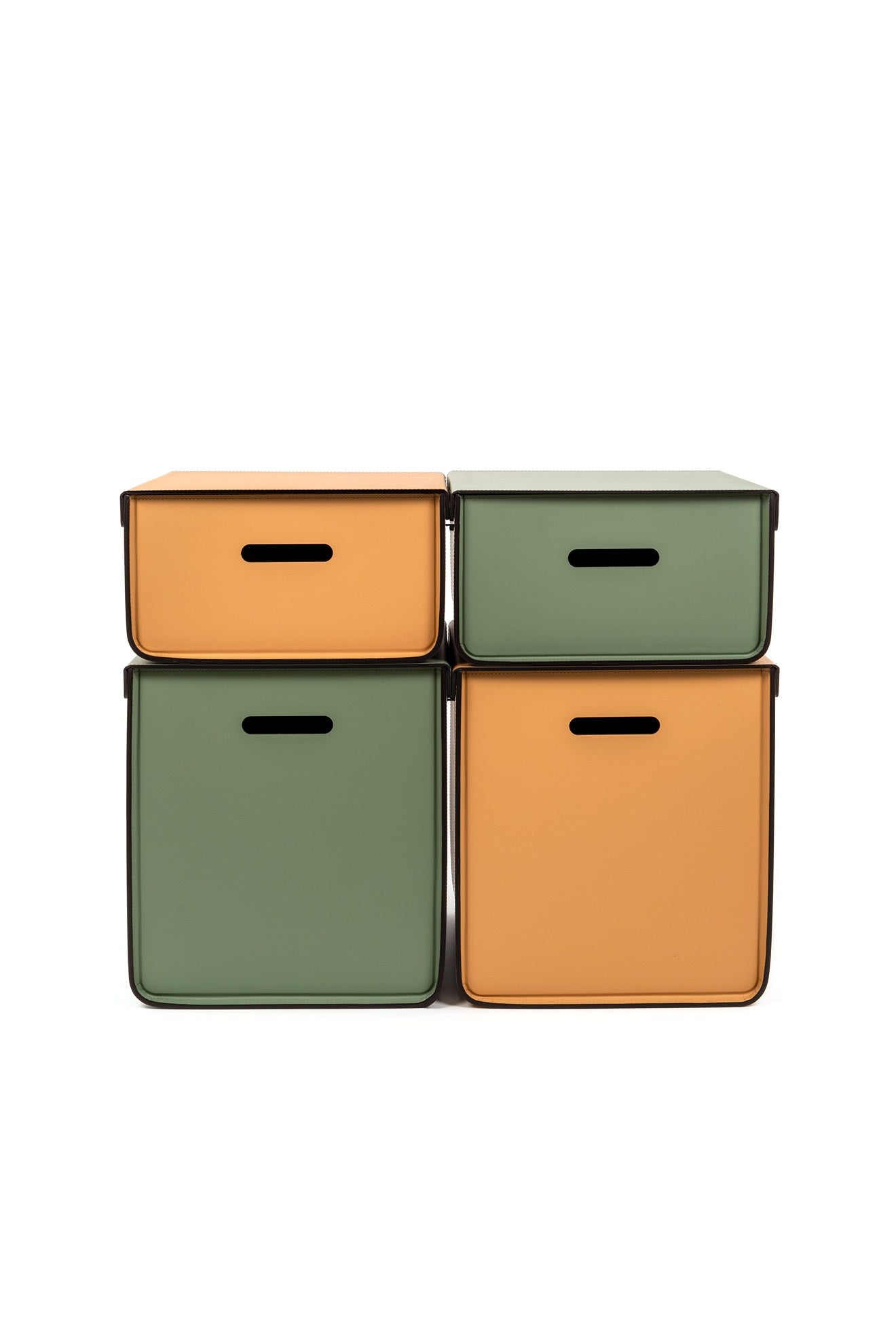 Atena Regenerated Leather Storage Box | Boxes with or without lid | Made with eco-friendly, washable, and resistant material | Suitable also for outdoor use | Find it now at 2Jour Concierge, #1 luxury high-end gift & lifestyle shop