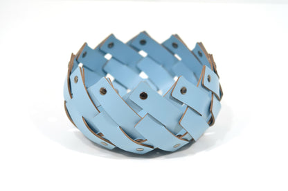 Panier en cuir régénéré tissé à la main d'Almeria