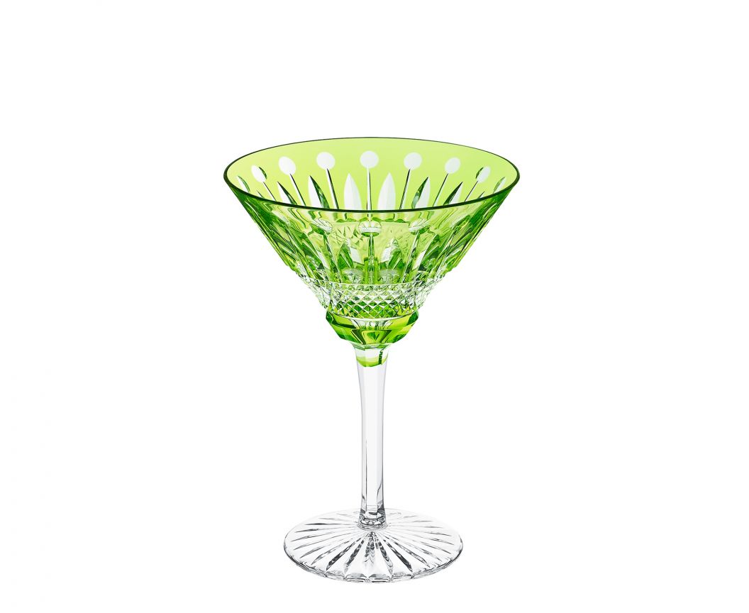 Tommy Crystal Cocktail Glass by Saint-Louis | Blown and cut at Saint-Louis-lès-Bitche in Moselle, France. From its star-shaped base to the sparkling glints of the diamond, bevel, pearl, and rim cuts, Tommy has stood as a timeless collection since 1928, adorning the most refined interiors, including the Hall of Mirrors in Versailles. Collection: TOMMY. Design: Timeless. | Barware and Glassware | 2Jour Concierge, your luxury lifestyle shop