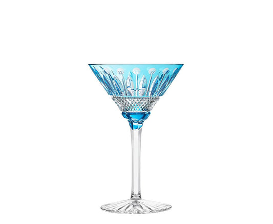 Tommy Crystal Cocktail Glass by Saint-Louis | Blown and cut at Saint-Louis-lès-Bitche in Moselle, France. From its star-shaped base to the sparkling glints of the diamond, bevel, pearl, and rim cuts, Tommy has stood as a timeless collection since 1928, adorning the most refined interiors, including the Hall of Mirrors in Versailles. Collection: TOMMY. Design: Timeless. | Barware and Glassware | 2Jour Concierge, your luxury lifestyle shop