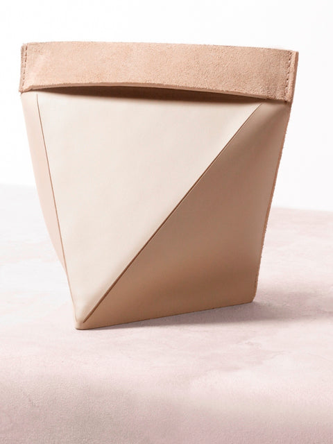 Rabitti 1969 Fold Saddle Leather Doorstop | Elegant and Functional Doorstop | Crafted with High-Quality Saddle Leather | Elevate Your Home Decor with Luxury and Style | Explore a Range of Luxury Accessories at 2Jour Concierge, #1 luxury high-end gift & lifestyle shop