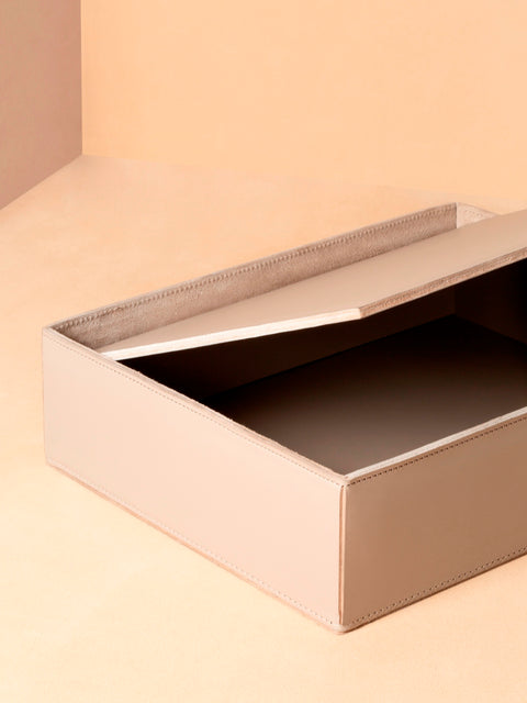 Rabitti 1969 Fold Saddle Leather Box | Elegant and Versatile Storage Box | Crafted with High-Quality Saddle Leather | Elevate Your Home Decor with Luxury and Style | Explore a Range of Luxury Accessories at 2Jour Concierge, #1 luxury high-end gift & lifestyle shop