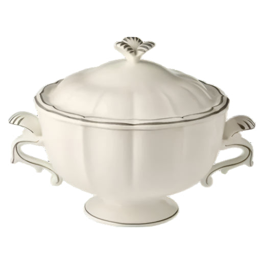 Gien Les Filets | Soup Tureen: Fine earthenware with hand-painted rim and smooth, glazed finish, ideal for presenting soups and stews at the table | Tableware & Serveware / Tureens & Serving Bowls | 2Jour Concierge, your luxury lifestyle shop