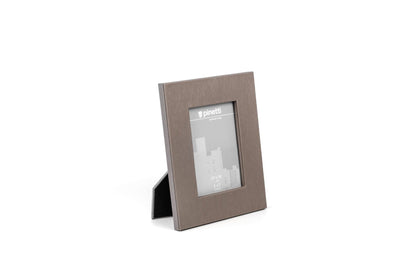 Pinetti Picture Frame | Leather-covered frame with a magnetic back opening system | Features grey suede backing | Elegant and functional design | Home Decor and Accessories | 2Jour Concierge, your luxury lifestyle shop