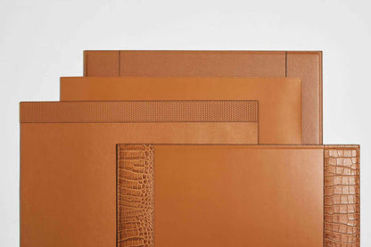 Pinetti Firenze Leather Non-Slip Desk Blotter With Side Bands | Part of the Firenze Desk Set | Rigid desk blotter covered with leather, featuring two side bands and a non-slip base | Discover Luxury Lifestyle Accessories at 2Jour Concierge, #1 luxury high-end gift & lifestyle shop