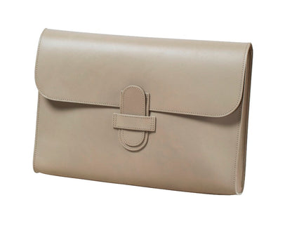 Rabitti 1969 Passepartout Saddle Leather Folder Pochette | Elegant and Versatile Folder Pochette | Crafted with High-Quality Saddle Leather | Elevate Your Organization with Luxury and Style | Explore a Range of Luxury Accessories at 2Jour Concierge, #1 luxury high-end gift & lifestyle shop