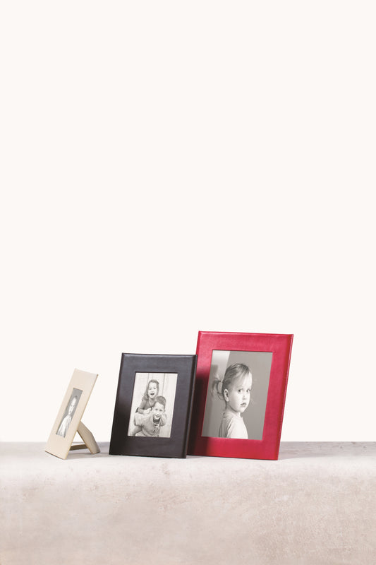 Rabitti1969 Simple Picture Frame | Luxury photo frames and picture albums | 2Jour Concierge, #1 luxury high-end gift & lifestyle shop