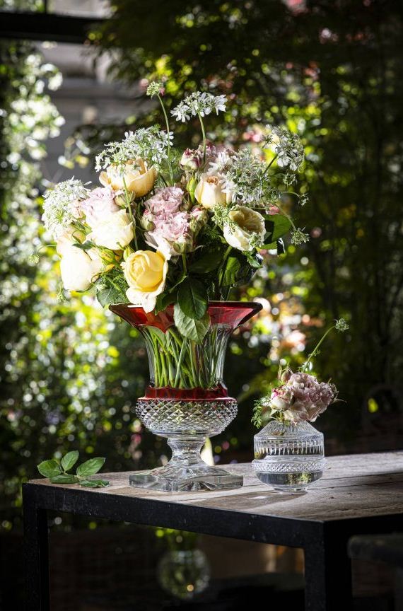 Matrice Diamond-Cut And Bevel-Cut Crystal Vase Clear by Saint-Louis | Diamond- and bevel-cut clear crystal | Closed necks for minimalist or opulent floral arrangements | Blown and cut in Saint-Louis-lès-Bitche, France | Inspired by the warehouse storing moulds and casts | Unique shape of a mould with handcut elements | Collection: MATRICE | Color: CLEAR | Design: CONTEMPORARY | Designer: Kiki van Eijk | Home Decor Vases | 2Jour Concierge, your luxury lifestyle shop