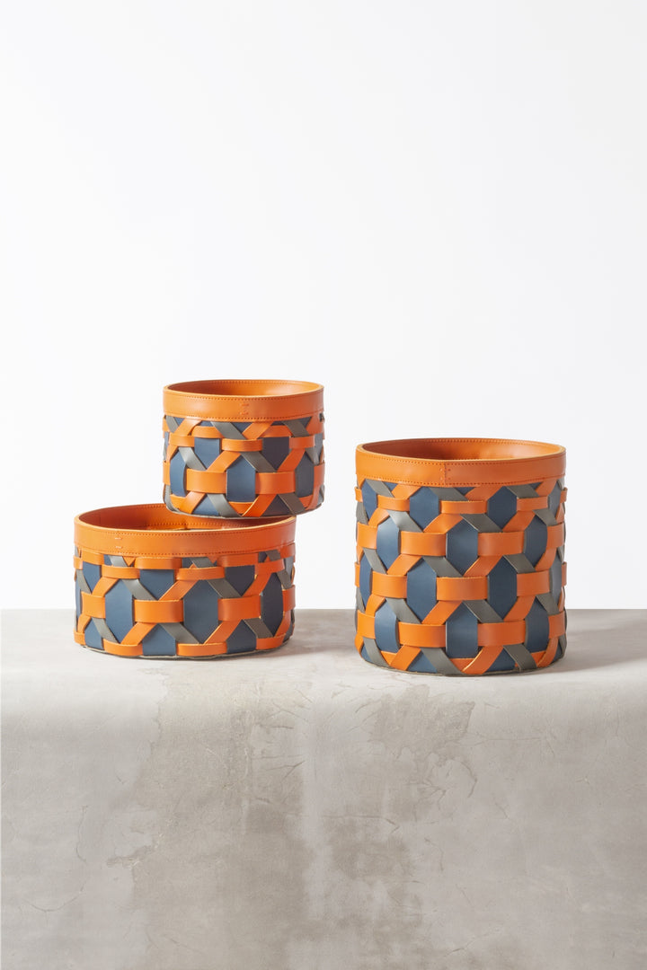 Rabitti 1969 Palù Round Multicolor Saddle Leather Storage Basket | Elegant and Functional Storage Solution | Crafted with High-Quality Saddle Leather | Handles for Convenient Use | Explore a Range of Luxury Home Accessories at 2Jour Concierge, #1 luxury high-end gift & lifestyle shop
