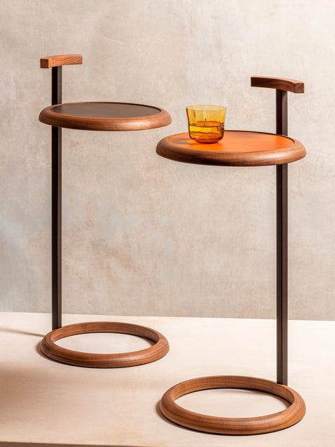 Rabitti 1969 Toiles De Noyer Side Table | A harmonious fusion of walnut wood, burnished bronze stem, and saddle leather insert for a sleek minimalist profile | Elegant and grounded design | Furniture | 2Jour Concierge, your luxury lifestyle shop