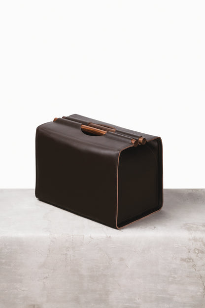 Riviere Jota | Rectangular Basket: Saddle leather with polished handles, offered in two versions — open interior or divided compartments — designed for elegant organisation and display | Storage / Storage Baskets & Boxes | 2Jour Concierge, your luxury lifestyle shop | luxury interiors, hospitality décor, elegant living, designer home accessories, boutique hotels, refined lifestyle, yacht décor, executive interiors