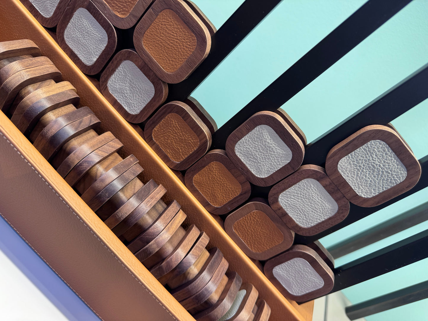 x Poltrona Frau Leather-Covered Walnut Wood Connect 4 Game Set