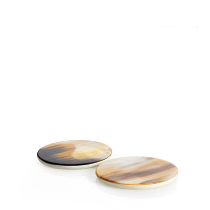 Chelsea Coasters by Arcahorn | Set of 2 coasters in horn and wood with lacquered ivory gloss finish | Home Decor and Serveware | 2Jour Concierge, your luxury lifestyle shop