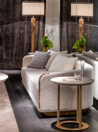 Arcahorn Saturno | Round Side Table: Ivory lacquered wood with horn inlay and satin brass structure, designed as an elegant accent table for refined living and lounge spaces | Furniture / Side Tables | 2Jour Concierge, your luxury lifestyle shop