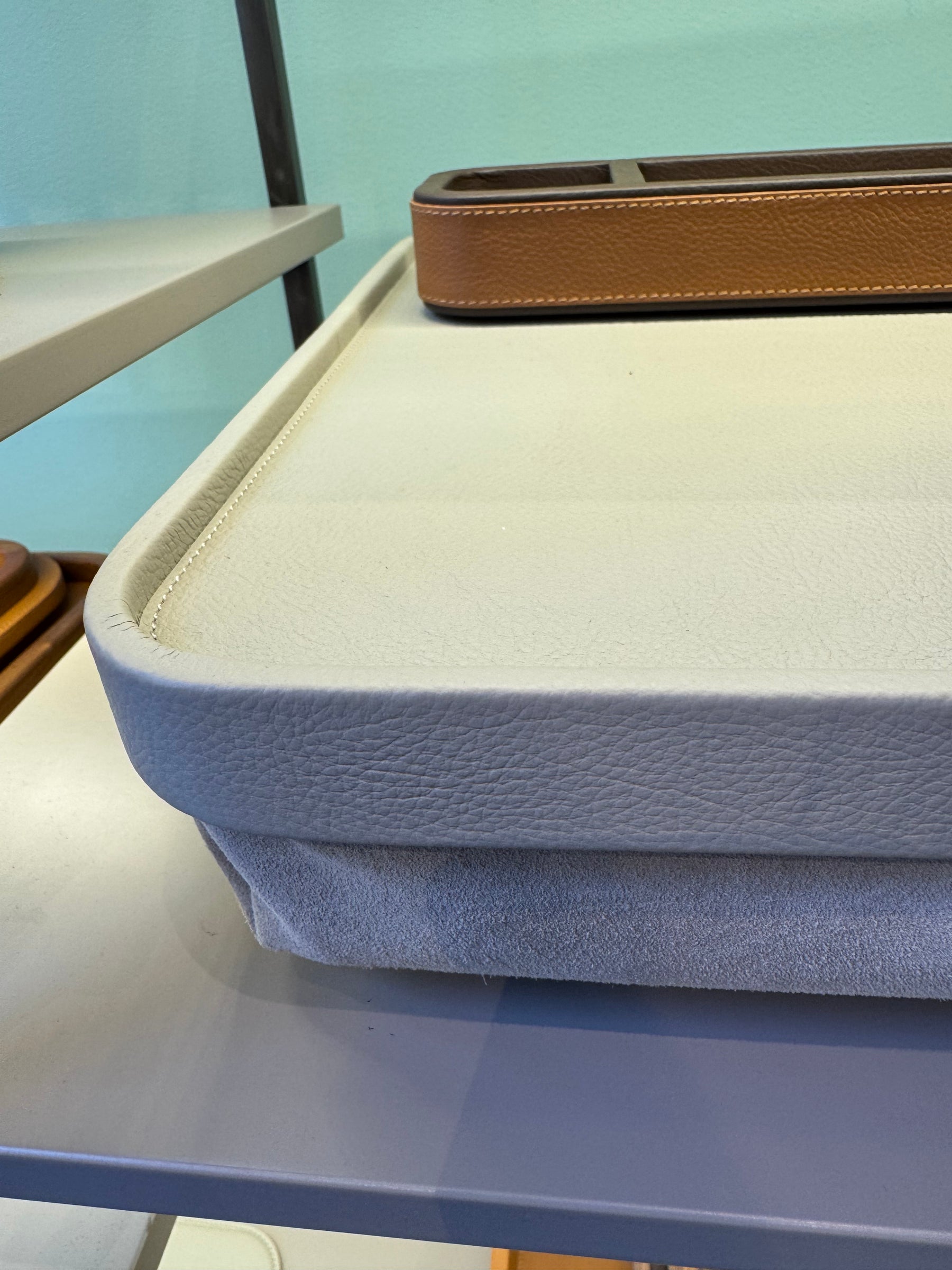 Desk Set by Giobagnara x Poltrona Frau - detail 18