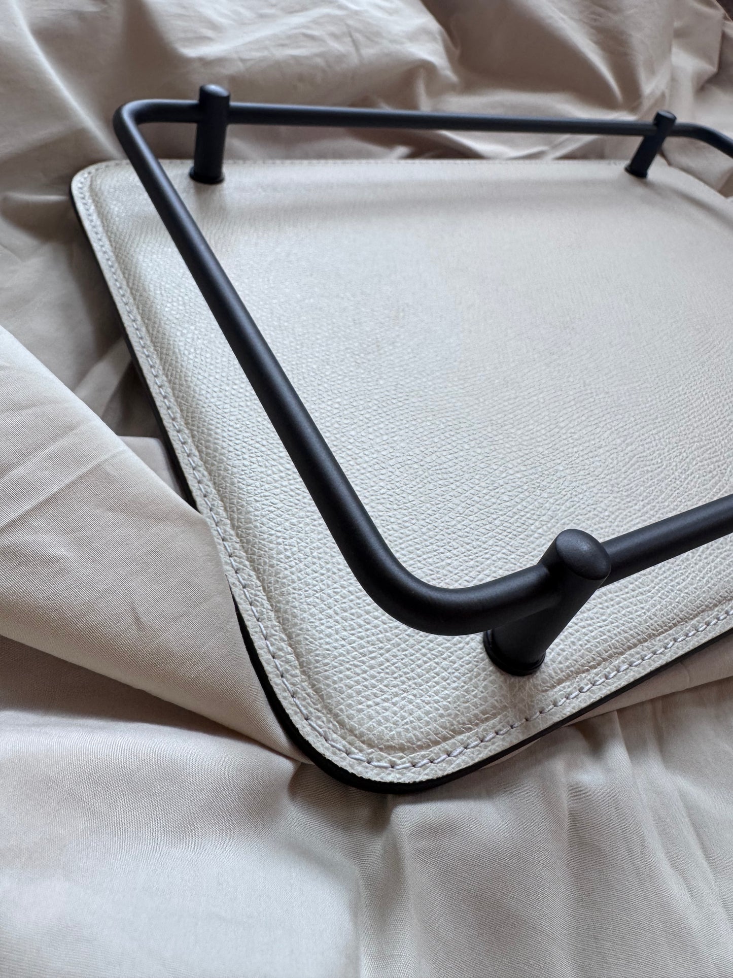 Rondò Leather-Covered Metal Tray Rectangular with Brass Frame and Handles
