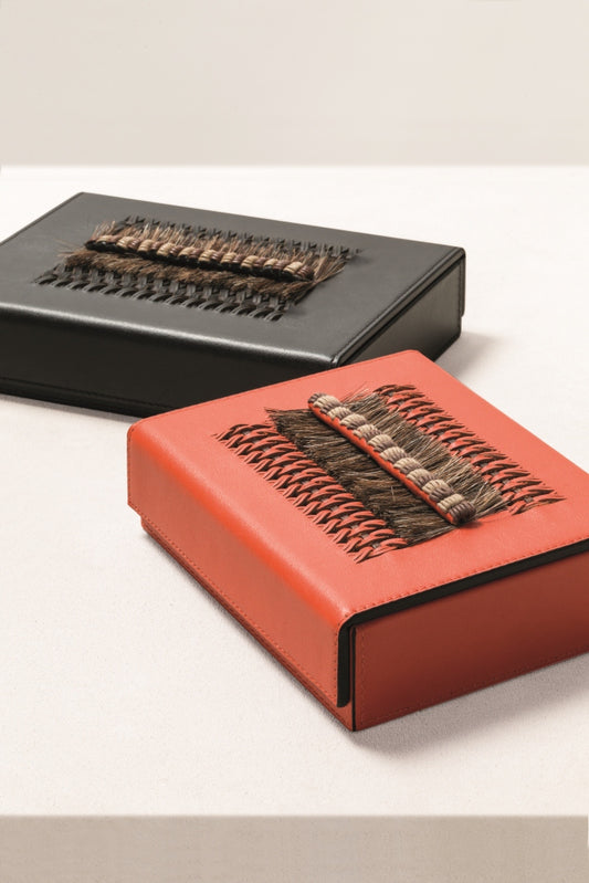 Giobagnara Crosera Trinket Box Rectangular | Leather-Covered Wood Case with Magnetic Closing | Special Decoration Made with Horsehair and Woven Leather | Explore a Range of Luxury Home Accessories at 2Jour Concierge, #1 luxury high-end gift & lifestyle shop