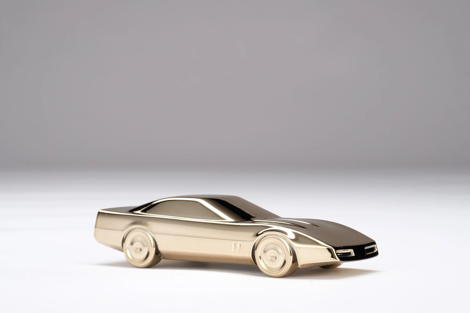 Amalgam Collection Chevrolet Corvette C4 Sculpt | 2Jour Concierge, #1 luxury high-end gift & lifestyle shop