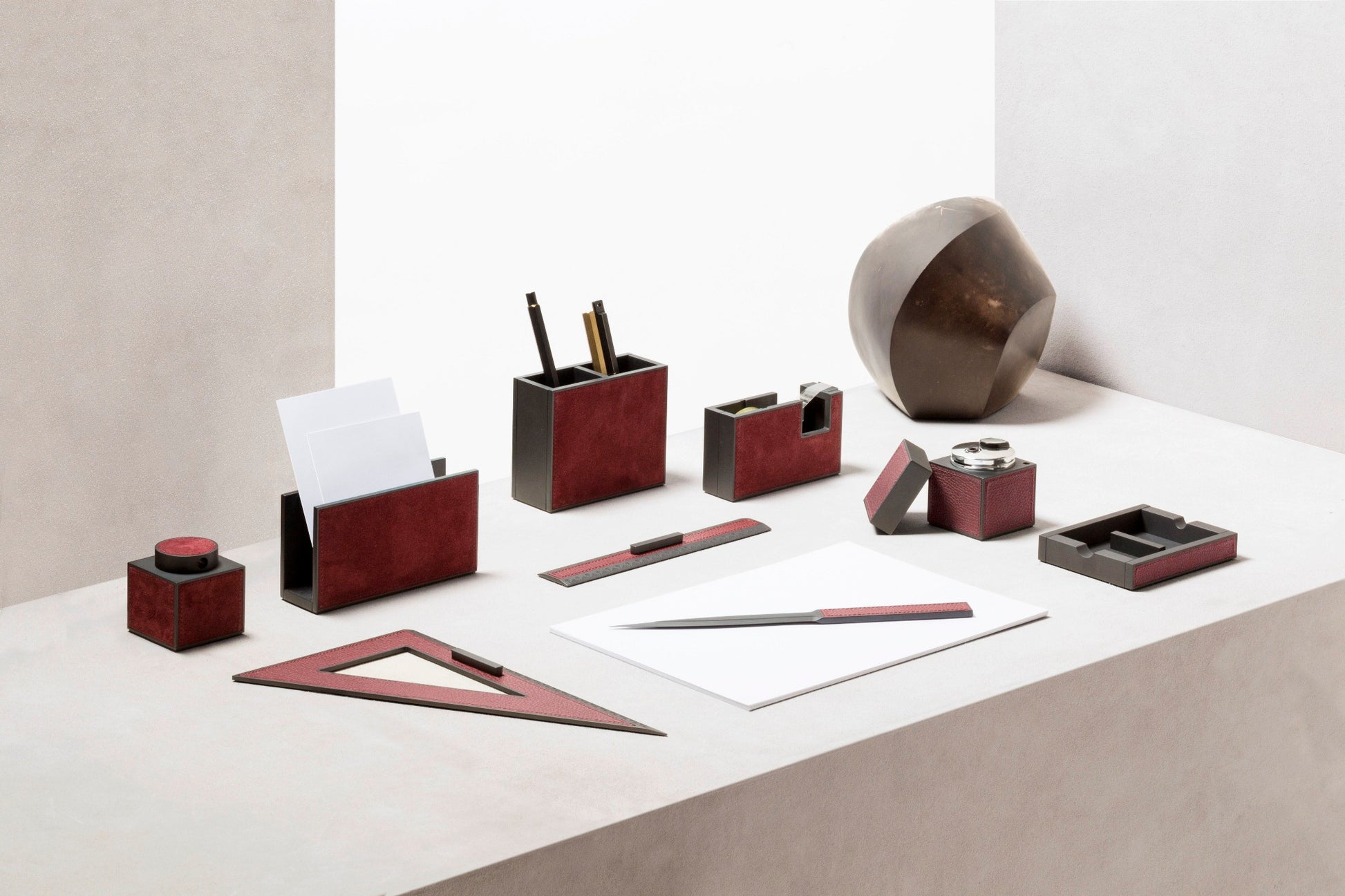 Giobagnara Curzio Triangle Ruler | Luxury Desk Accessories, Elegant Stationery & Gift Items | 2Jour Concierge, #1 luxury high-end gift & lifestyle shop