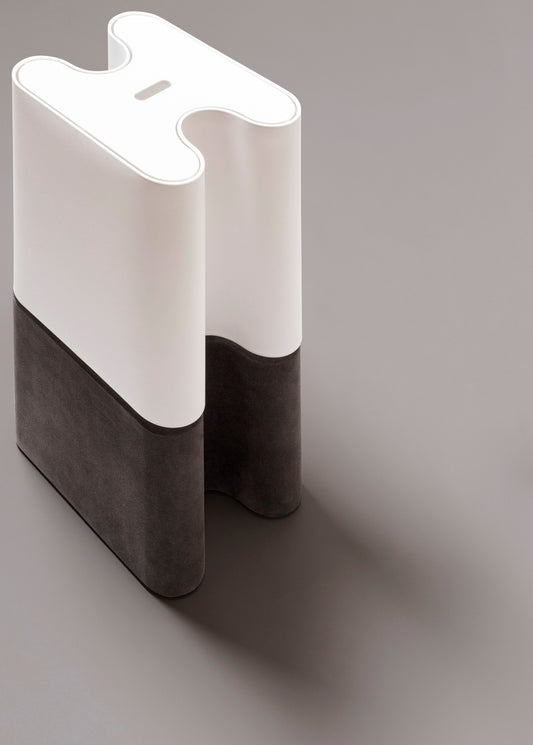 Giobagnara x Francesco Balzano Ossicle Table Lamp | E27 100 W bulb (not included) | Inspired by ancient “Jeu des Osselets,” blending monolithic forms with contemporary minimalism in carefully selected leather and marble finishes | Lighting and Decor | 2Jour Concierge, your luxury lifestyle shop