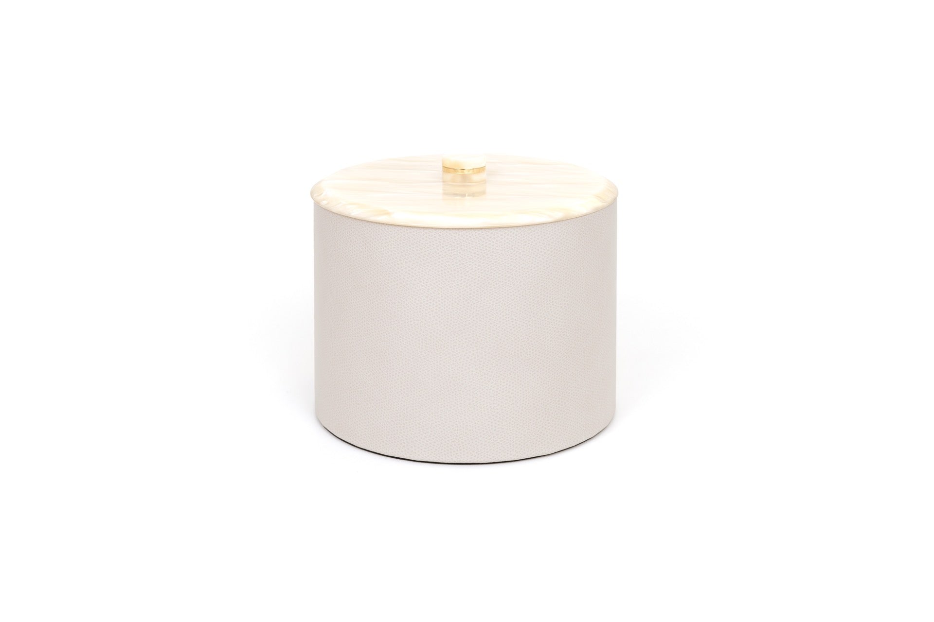 Pinetti | Kelly Leather Round Box: Leather round box with resin mother-of-pearl lid and shiny gold handle, four sizes | Livingroom | 2Jour Concierge, your luxury lifestyle shop | luxury round box, Pinetti Kelly, mother of pearl box, leather jewelry box, Italian luxury box, designer round box