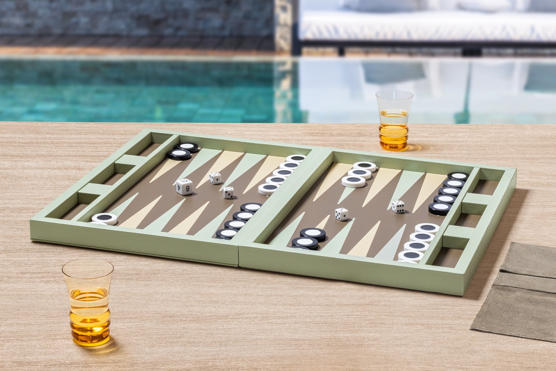Riviere Eva Diamonds Leather-Covered Backgammon Case – 2JOUR CONCIERGE