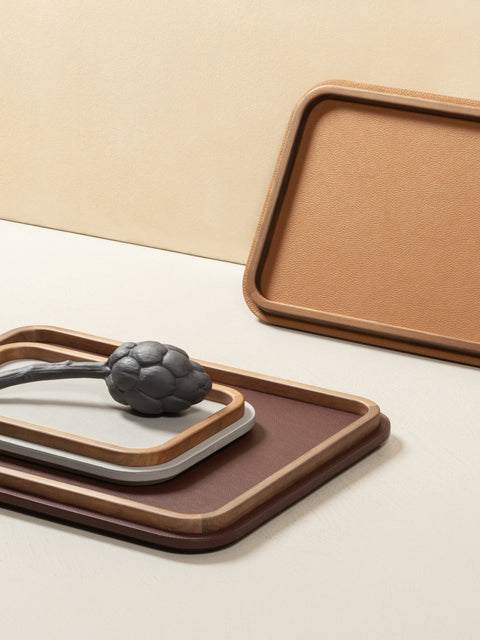 Giobagnara x Poltrona Frau Rectangular Rounded Tray with Wood Frame | Leather-Covered Trays with Rounded Corners | Walnut Wood Frame for Elegant Design | Explore a Range of Stylish Trays and Home Decor at 2Jour Concierge, #1 luxury high-end gift & lifestyle shop