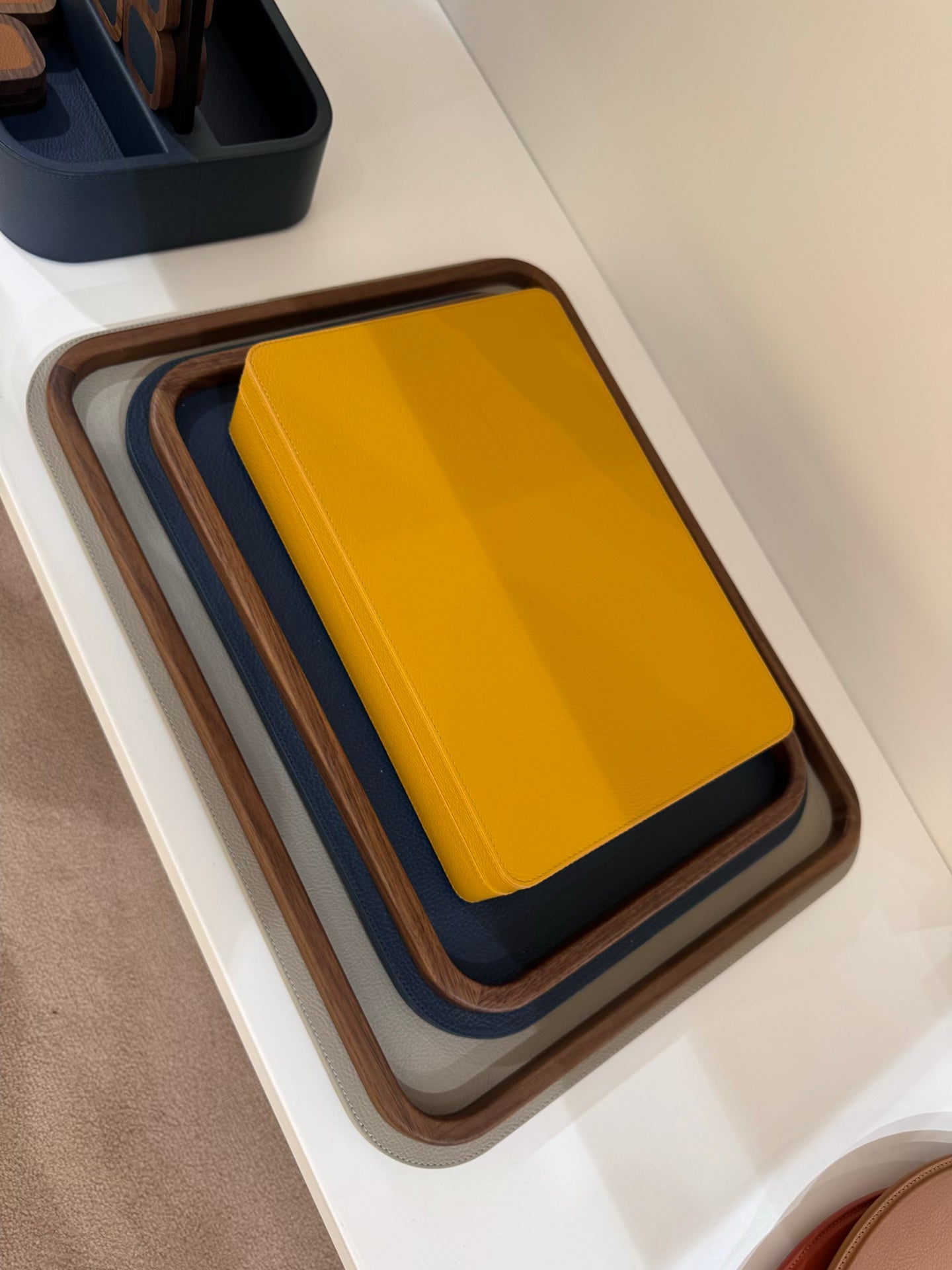 Giobagnara x Poltrona Frau Wooden Box Domino | 2Jour Concierge, #1 luxury high-end gift & lifestyle shop