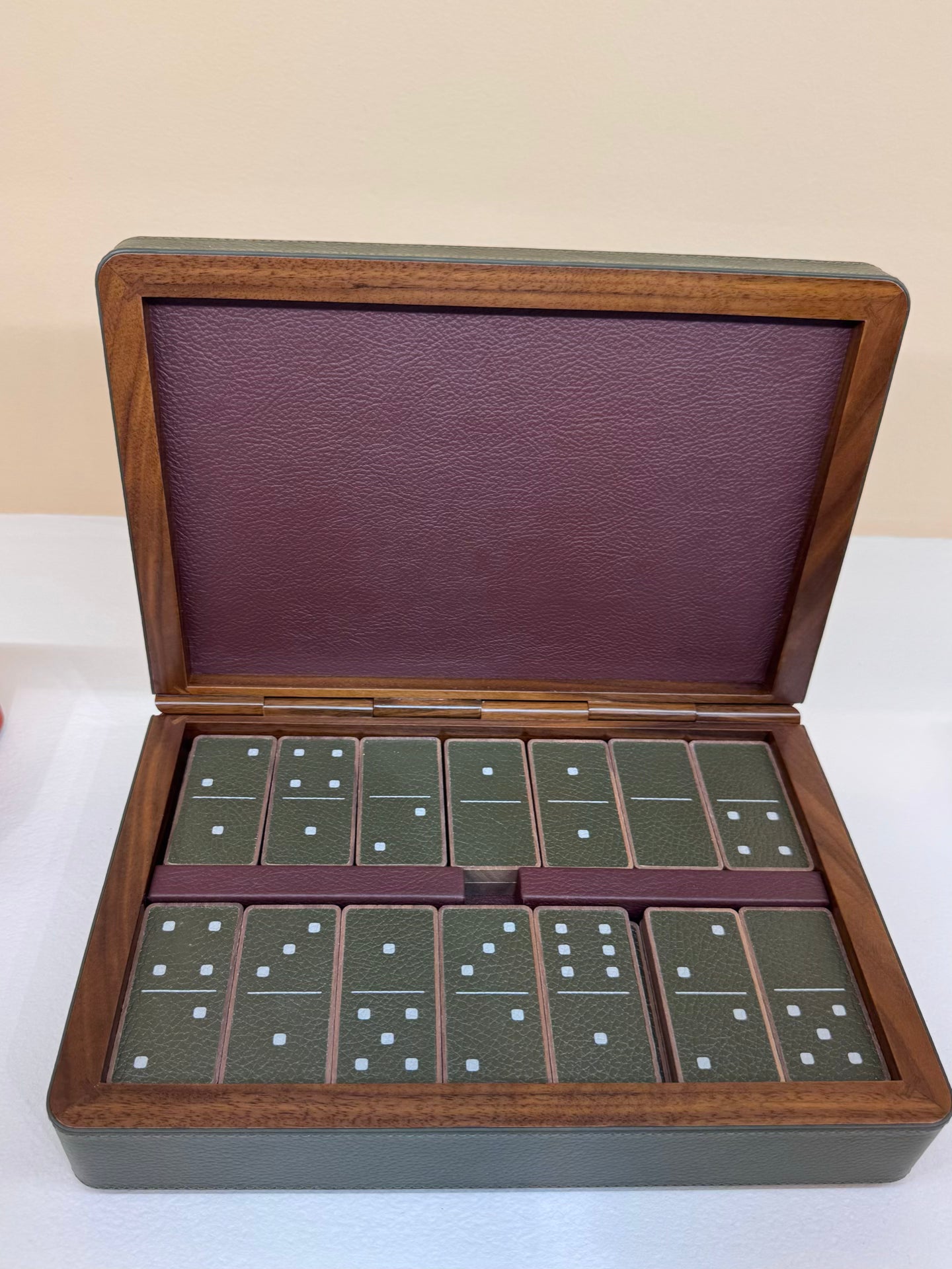 Giobagnara x Poltrona Frau Wooden Box Domino | 2Jour Concierge, #1 luxury high-end gift & lifestyle shop